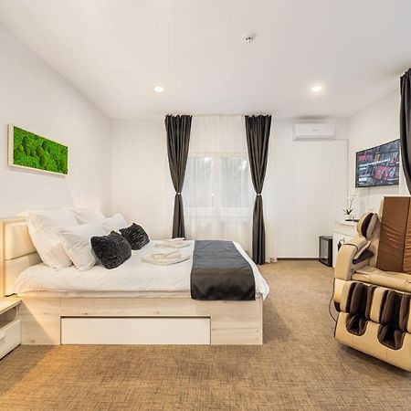 Bada Bing Residence Брашов Екстериор снимка