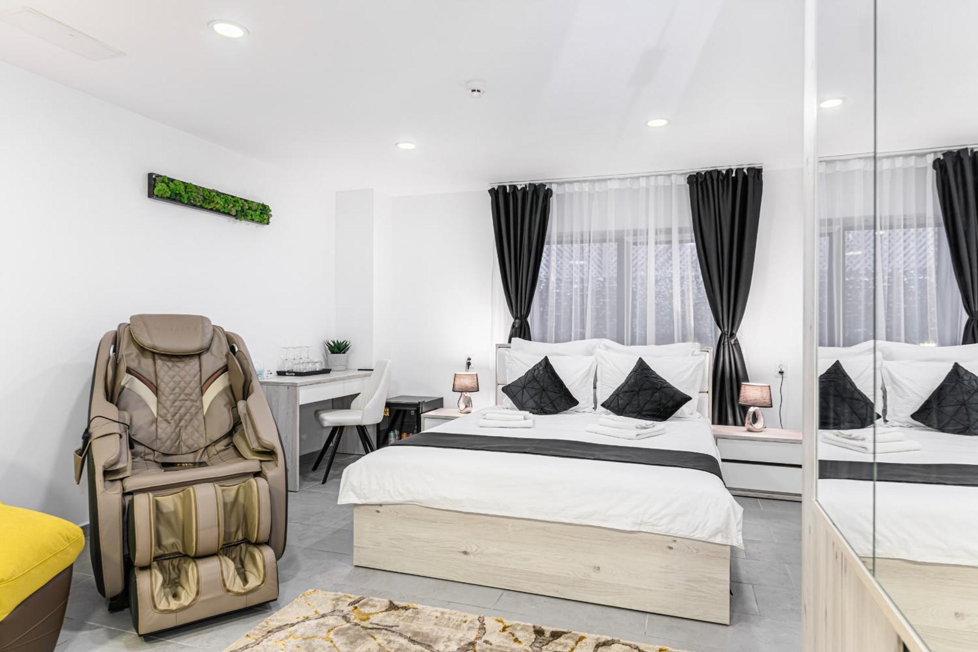 Bada Bing Residence Брашов Екстериор снимка