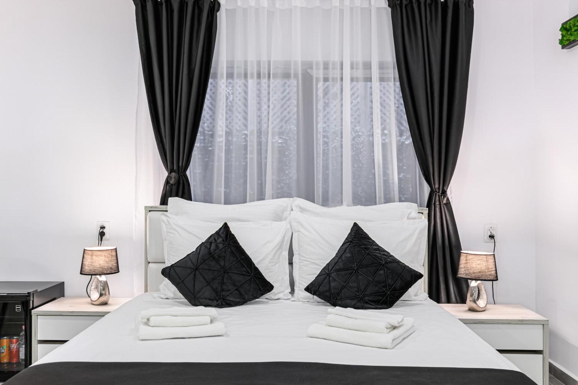 Bada Bing Residence Брашов Екстериор снимка